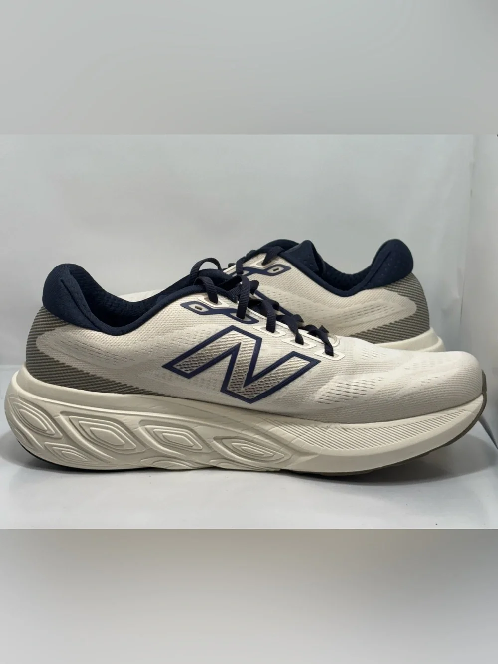 New Balance Fresh Foam X 880v15 Men's Size 13 Linen Navy Running Shoes M880C15